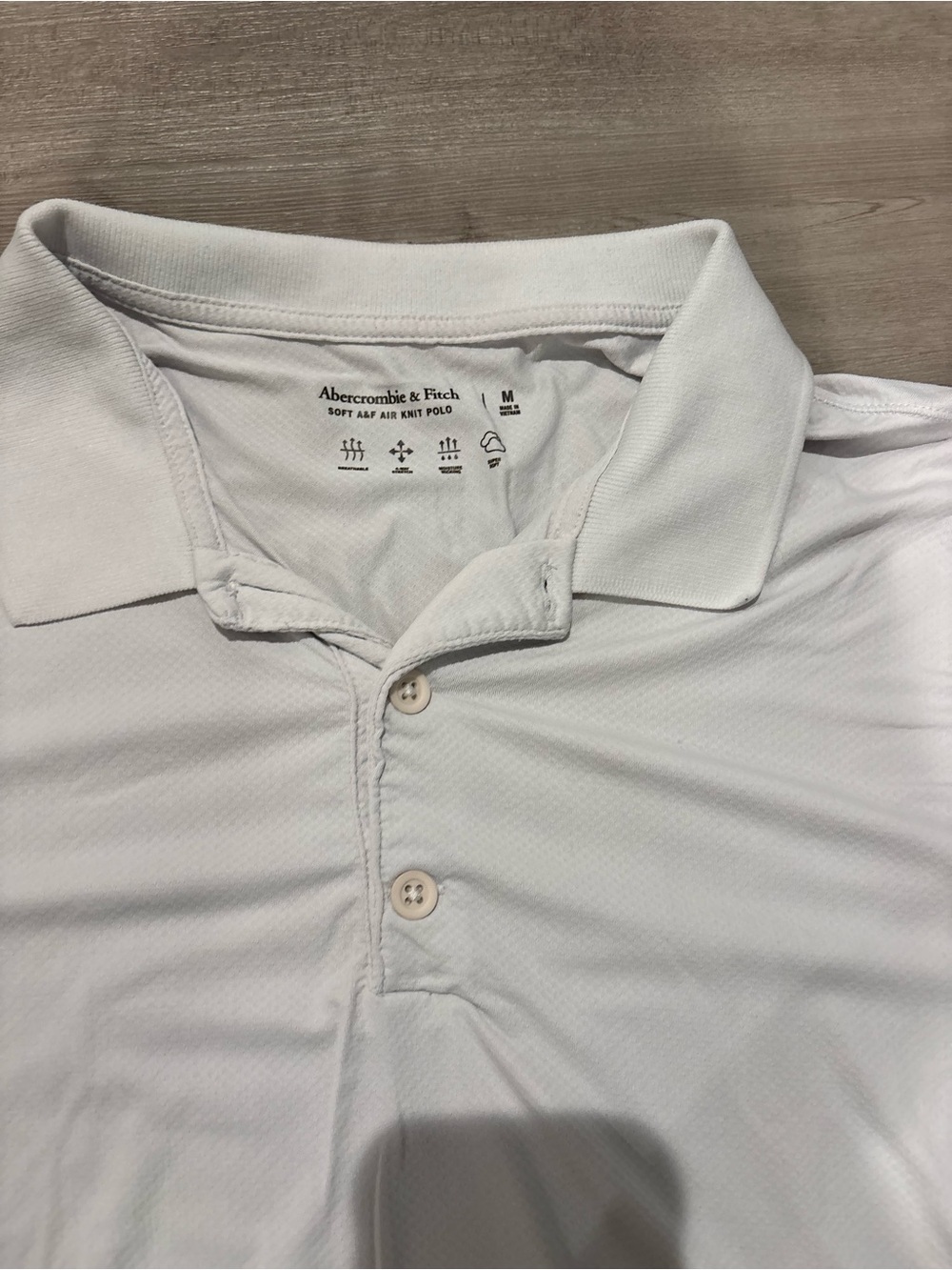 Abercrombie & Fitch Men’s White Polo Shirt with Button Placket